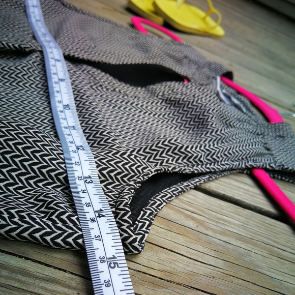 H&M Dress - Picture 3 of 8